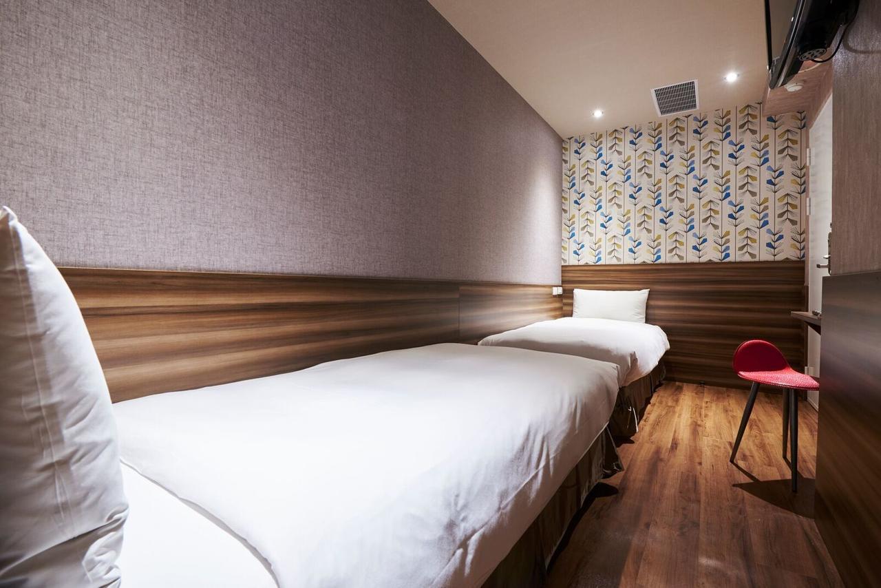 Tomorrow Hotel Тайпей Екстериор снимка