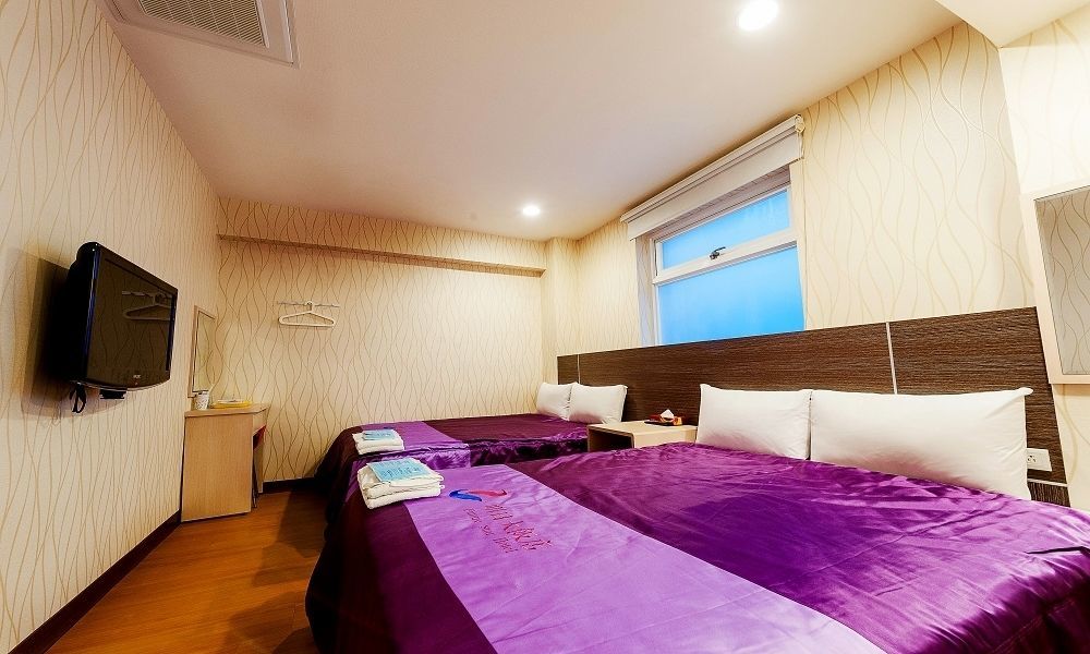 Tomorrow Hotel Тайпей Екстериор снимка
